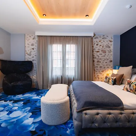 Nomada House By Sh 4*