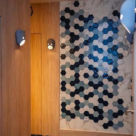 Nomada House By Sh 4*